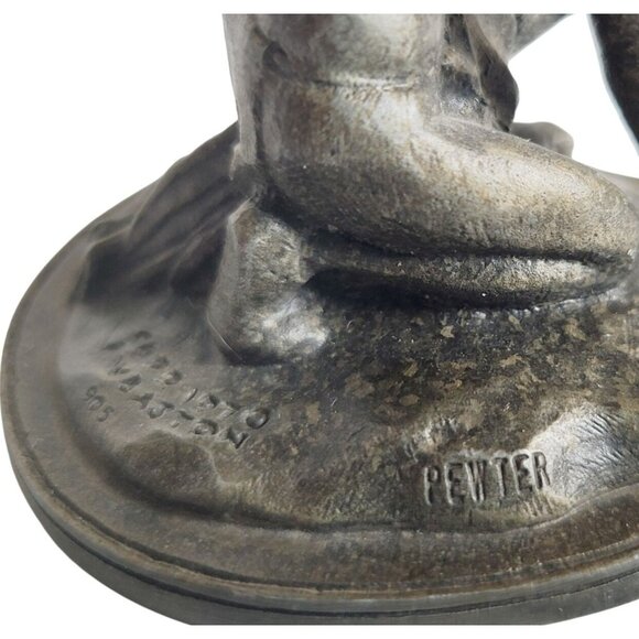 Vintage Hudson Pewter Kneeling Native American Hunter Statue 1970 - Picture 8 of 10